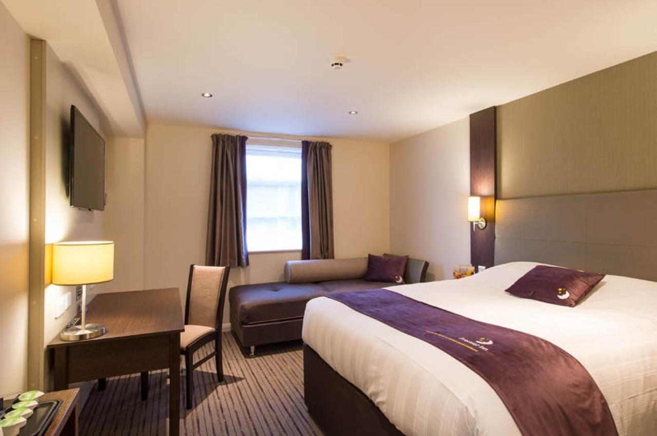 Premier Inn London Tottenham Hale Dış mekan fotoğraf